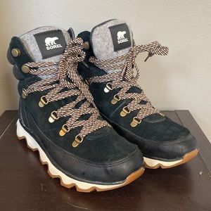 SOREL KINETIC CONQUEST BOOT